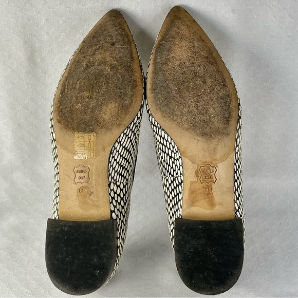 Tory Burch Snake Skin Pointed Toe Loafers Size 8 - Picture 10 of 10